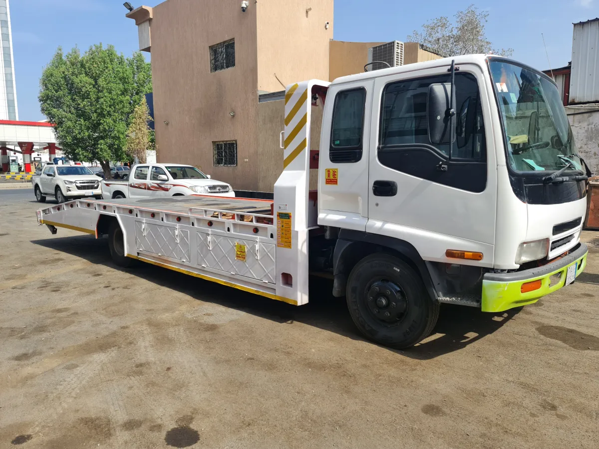 Dyna 1000 L — Isuzu · 2013 · White