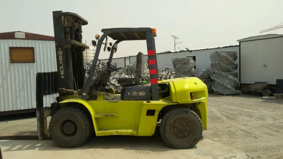 Forklift 6 ton — Heli · CPCD60 · 2006 · Green