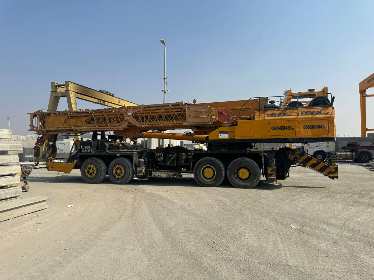 كرين 120 طن — تادانو · TG1200M · 1990 · اصفر — صورة 4 من 6