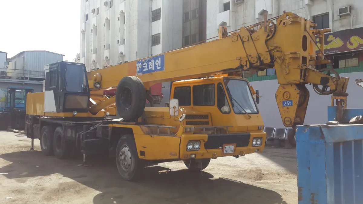Crane 25 ton — Samsung · SC25H · 1996 · Yellow — photo 4 of 6