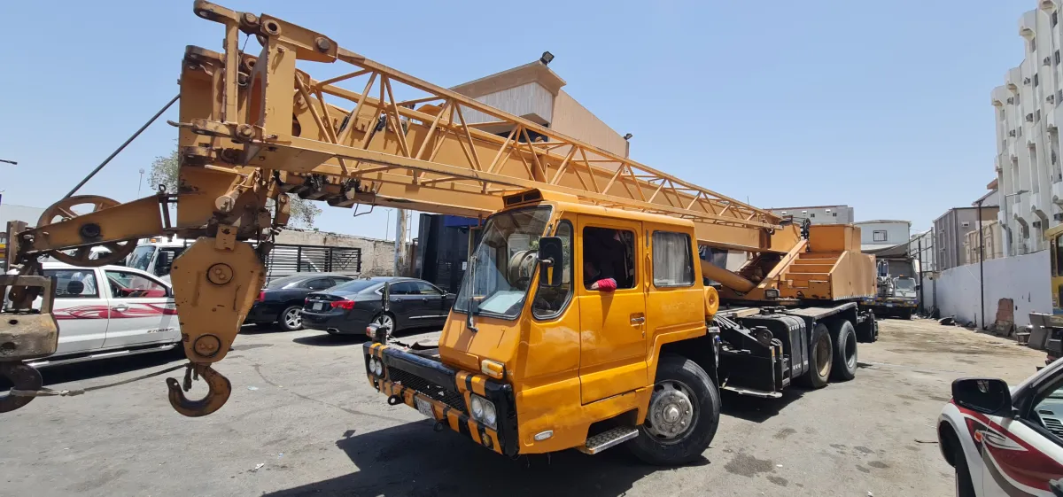Crane 25 ton — Samsung · SC25H-2 · 1996 · Orange — photo 4 of 6