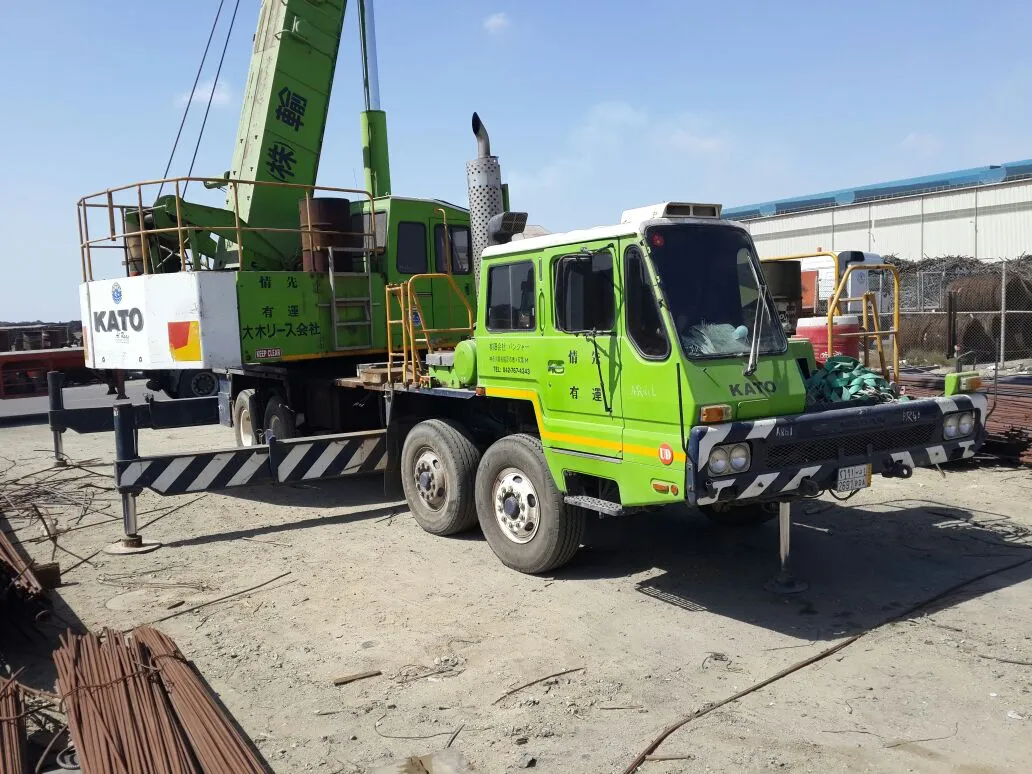 كرين 50 طن — كاتو · NK500E-V · 2001 · اخضر/ابيض — صورة 5 من 6