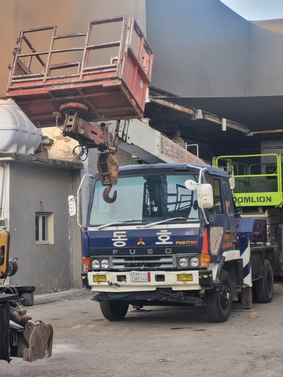 Crane 7 ton — Tadano · TS-75M-1 · 1992 · White / Blue