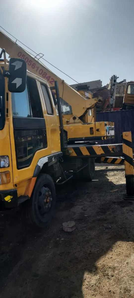 Crane 7 ton — Tadano · TS75M-1 · 1991 · Yellow — photo 4 of 6