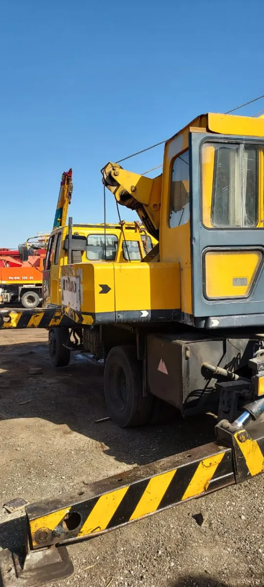 Crane 7 ton — Tadano · TS75M-1 · 1991 · Yellow — photo 5 of 6