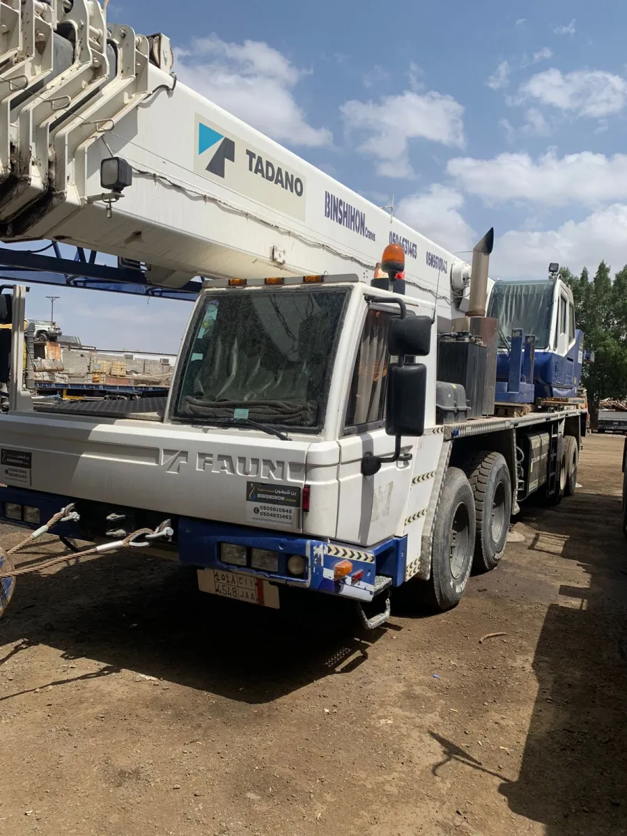 Crane 80 ton — Tadano · GT-800EX · 2009 · White / Blue