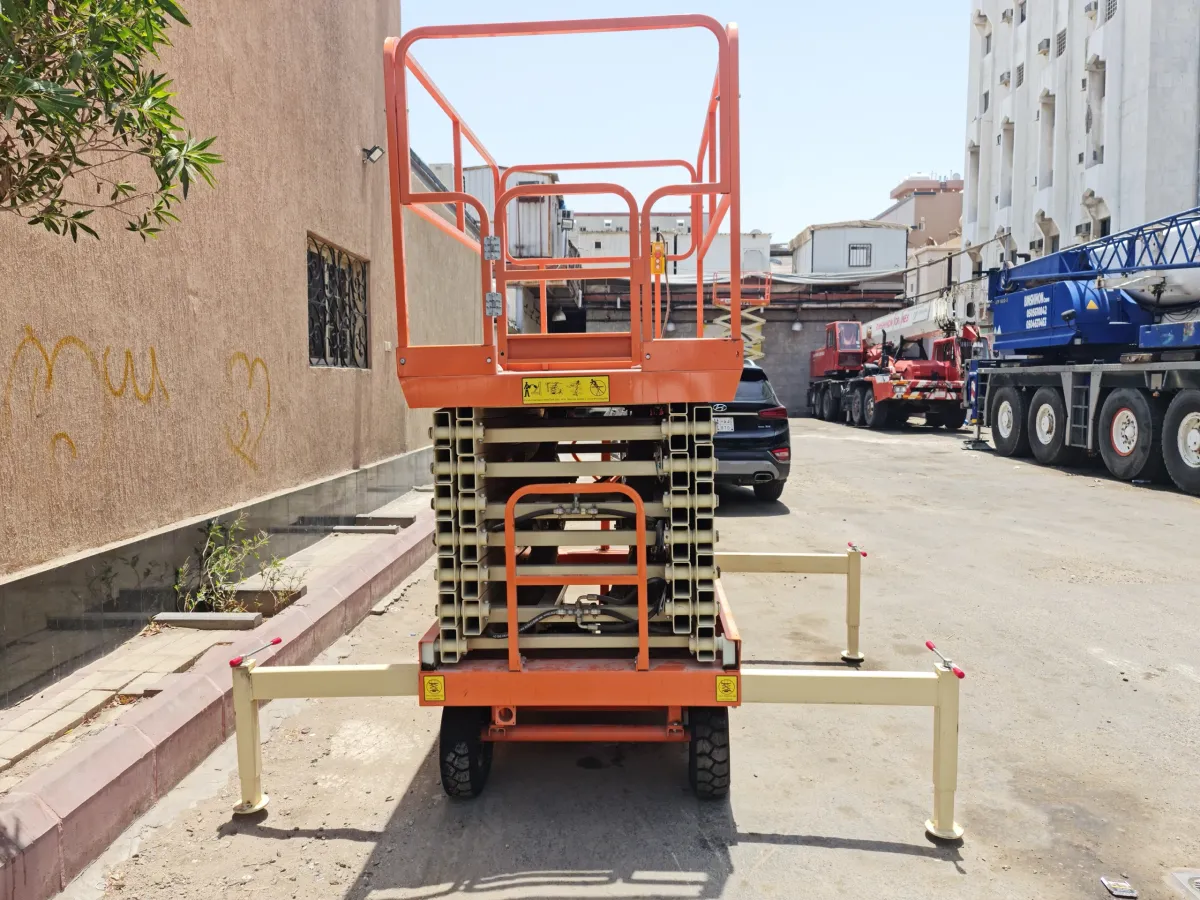 Scissor lift 11 m — X-Lift · XL1100 · 2022 · Orange — photo 3 of 5